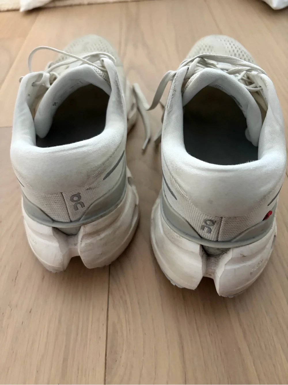 On Running Men's White/Off-White Running Sneakers